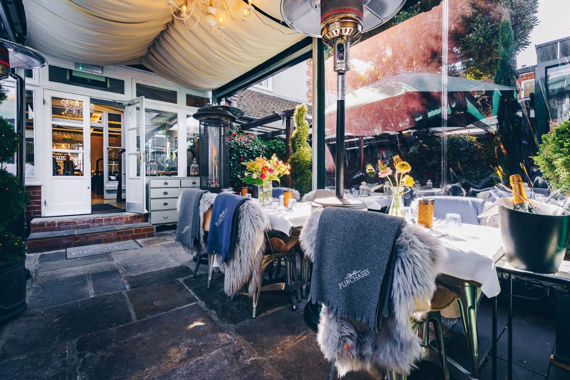 Purchases Restaurant & Accommodation Чичестер Экстерьер фото