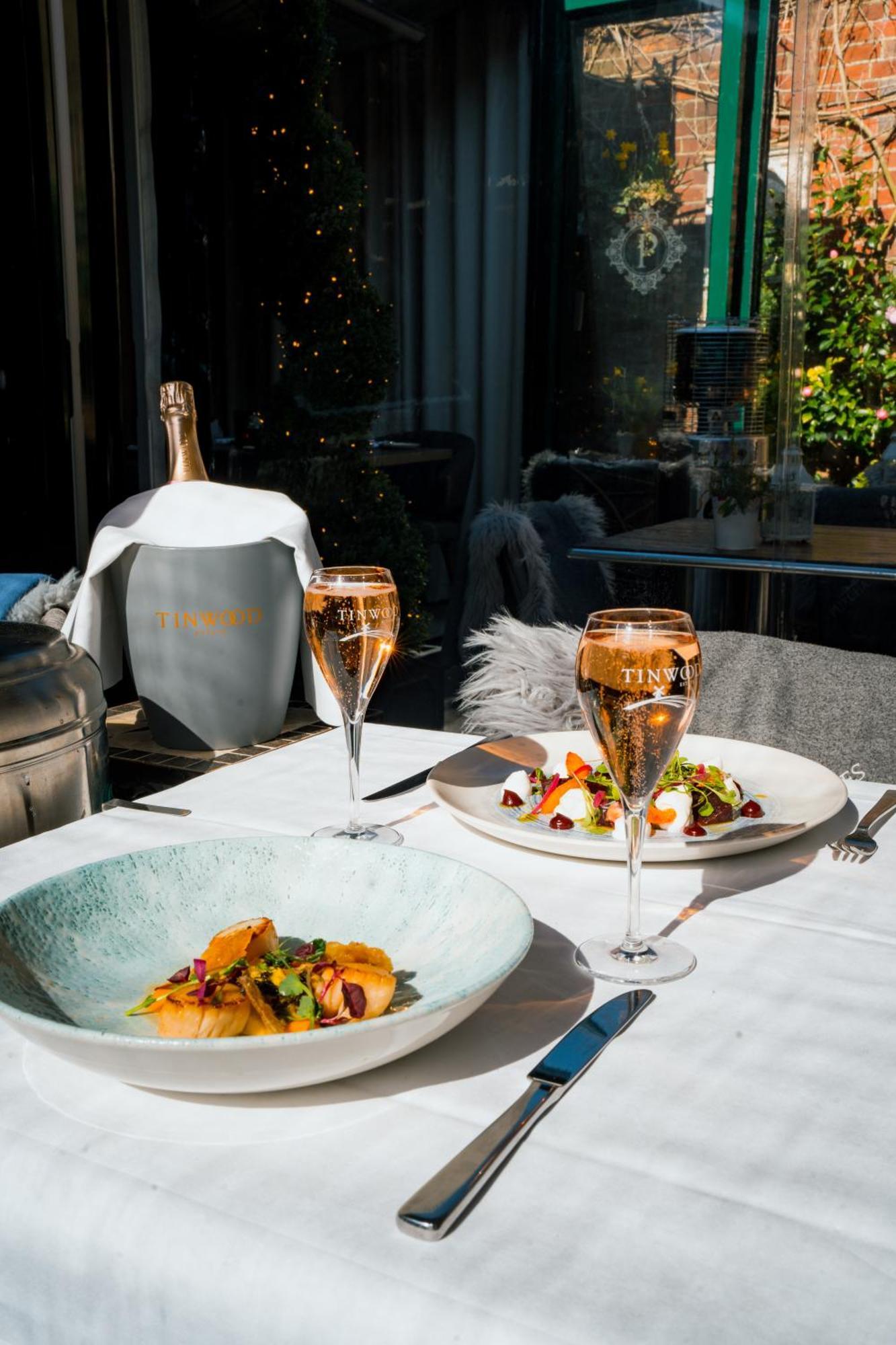 Purchases Restaurant & Accommodation Чичестер Экстерьер фото
