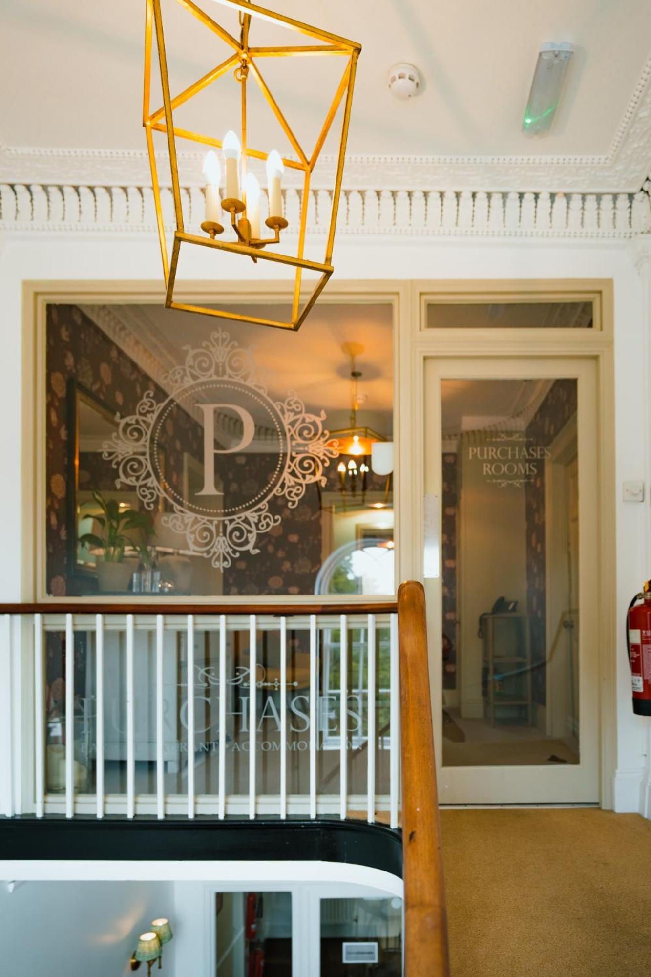 Purchases Restaurant & Accommodation Чичестер Экстерьер фото